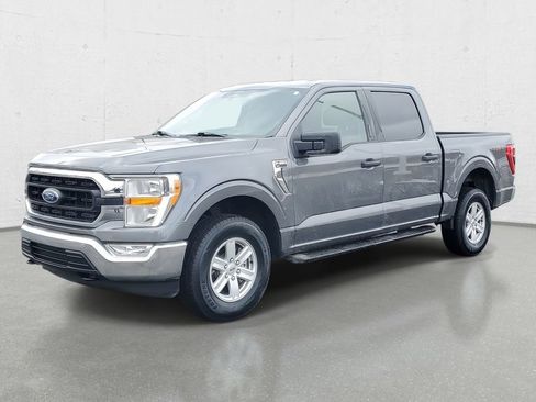 Used 2022 Ford F150 XLT w/ Equipment Group 301A Mid AWD/4WD image 4