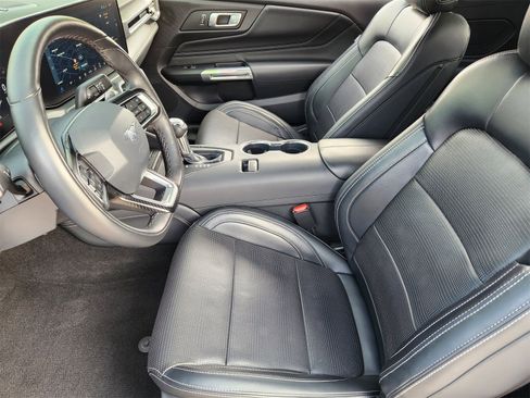 Used 2024 Ford Mustang GT Premium image 21