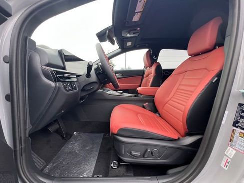 New 2026 Kia Sportage SX Prestige AWD/4WD image 16
