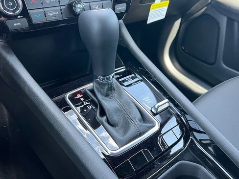 New 2026 Jeep Compass Latitude AWD/4WD image 25