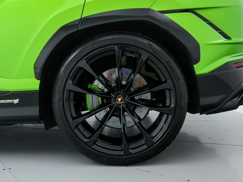 Used 2024 Lamborghini Urus S AWD/4WD image 43