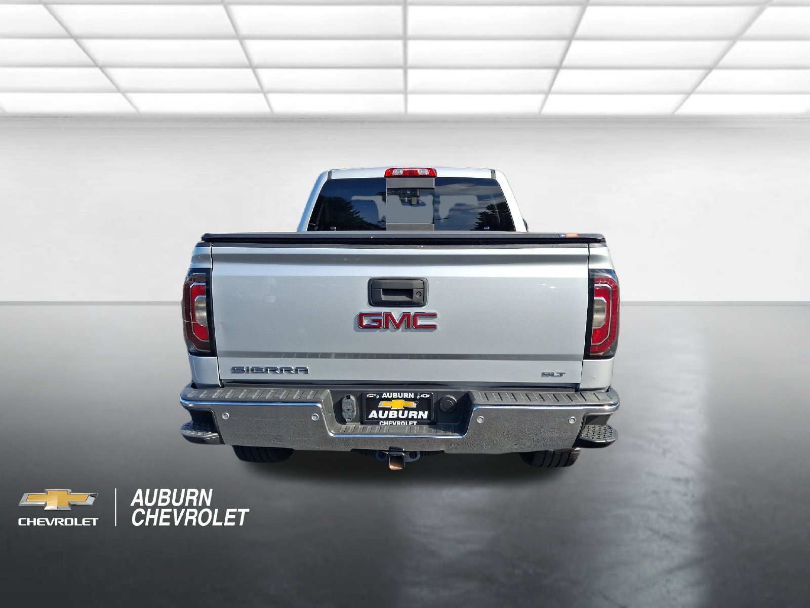 Certified 2017 GMC Sierra 1500 SLT w/ SLT Premium Package AWD/4WD image 4