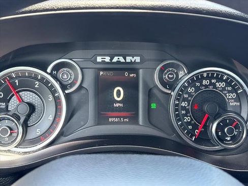Used 2022 RAM 2500 Big Horn AWD/4WD image 13