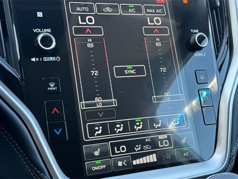 Used 2025 Subaru Outback Premium image 17