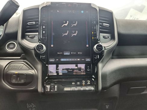 New 2026 RAM 3500 Tradesman AWD/4WD image 17