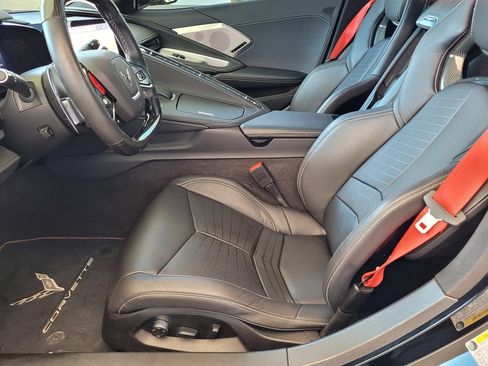 Used 2020 Chevrolet Corvette Stingray Preferred Cpe w/ 2LT Preferred Equipment Group RWD image 8