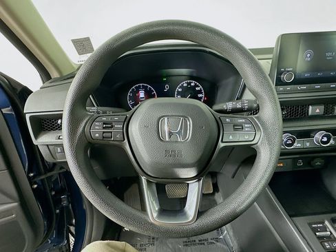 Used 2023 Honda CR-V LX image 12