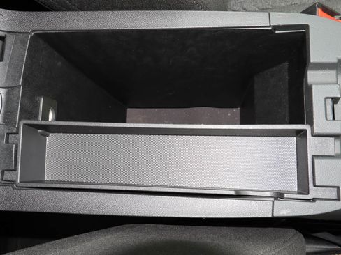 Used 2024 Chevrolet Equinox LT AWD/4WD image 27