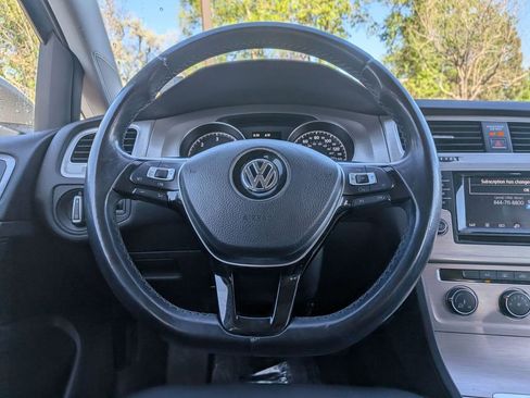 Used 2015 Volkswagen Golf TDI S FWD image 13