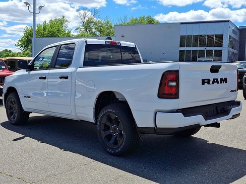 New 2026 RAM 1500 Express AWD/4WD image 3