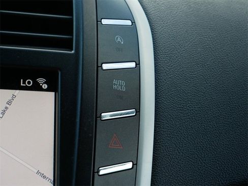 Used 2019 Lincoln MKC Select w/ Select Plus Package image 24