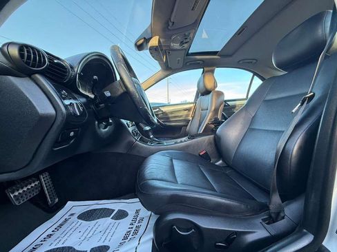 Used 2006 Mercedes-Benz C 230 Sedan w/ Sunroof Pkg image 16