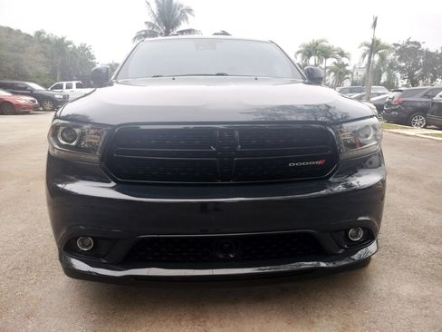 Used 2017 Dodge Durango R/T w/ Technology Group RWD image 2
