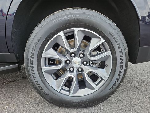 Certified 2023 Chevrolet Tahoe LS w/ Driver Alert Package image 32