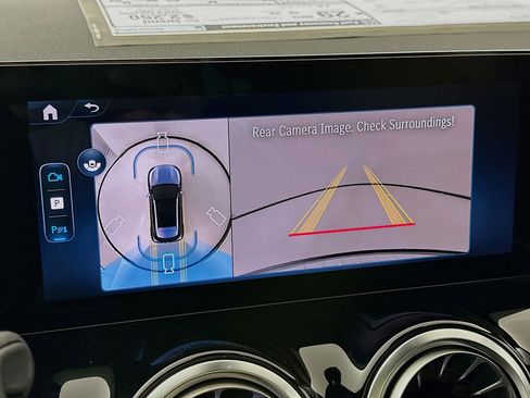 New 2026 Mercedes-Benz GLA 250 image 14