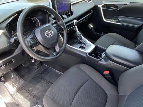 Certified 2024 Toyota RAV4 LE image 25