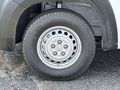New 2026 RAM ProMaster 1500 w/ Convenience Group FWD image 8