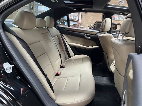 Used 2011 Mercedes-Benz E 350 4MATIC Sedan w/ Premium 2 Pkg image 25