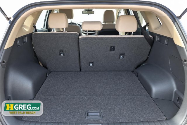 Used 2019 Hyundai Tucson Value FWD image 14