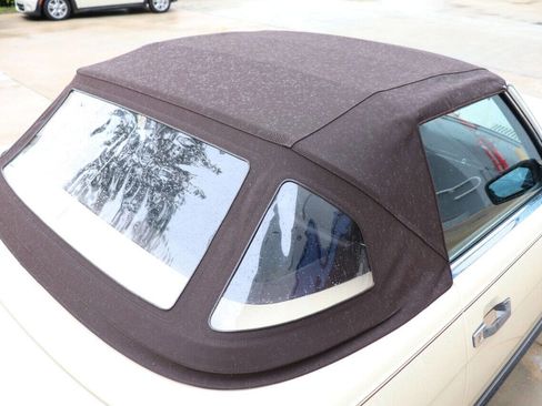 Used 1987 Mercedes-Benz 560 SL image 14