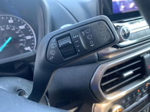 Used 2020 Ford EcoSport SE FWD image 28