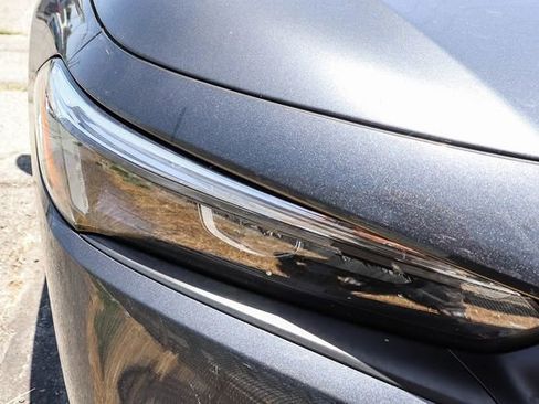 Used 2024 Honda Civic EX image 6