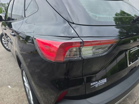 Used 2022 Ford Escape S AWD/4WD image 6
