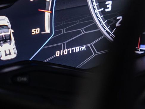 Used 2022 Lamborghini Huracan EVO RWD image 57