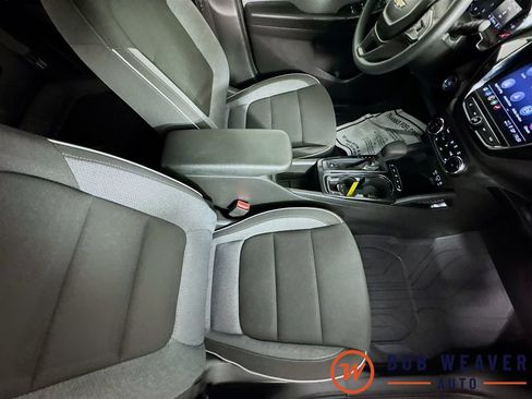Used 2023 Chevrolet TrailBlazer LT w/ Convenience Package AWD/4WD image 35