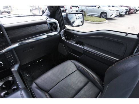 Used 2025 Ford F150 Lariat w/ Equipment Group 501A Mid AWD/4WD image 11