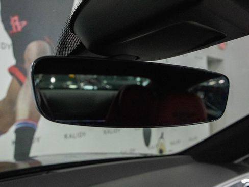 Used 2021 Bentley Continental GT image 12