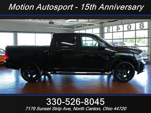 Used 2019 RAM 1500 Express w/ Wheel & Sound Group AWD/4WD image 11
