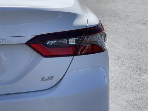 Used 2024 Toyota Camry LE FWD image 8