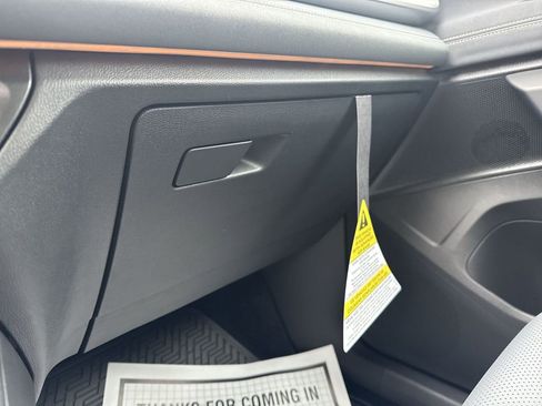 New 2026 Volkswagen Tiguan SE AWD/4WD image 40