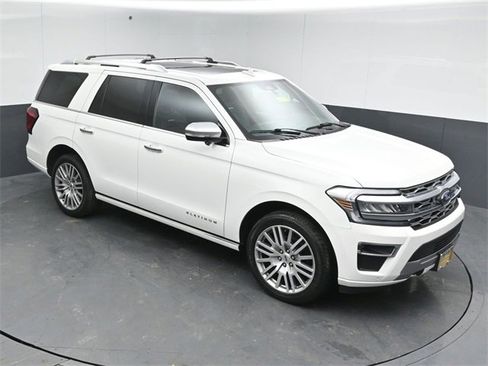 Certified 2022 Ford Expedition Platinum image 47