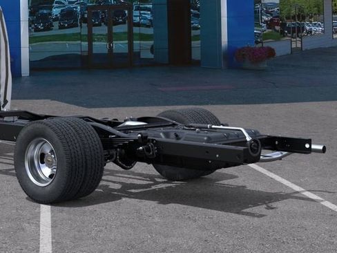 New 2026 Chevrolet Express 3500 image 11