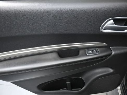 Used 2019 Dodge Durango AWD image 20