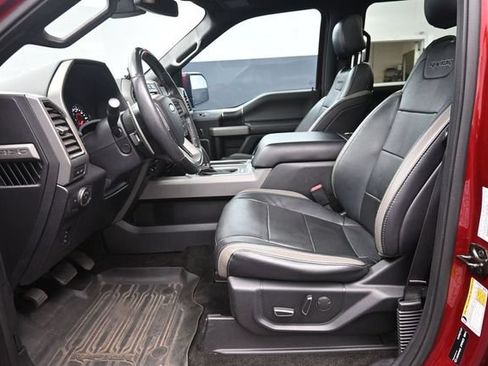 Used 2017 Ford F150 Raptor w/ Equipment Group 802A Luxury AWD/4WD image 12