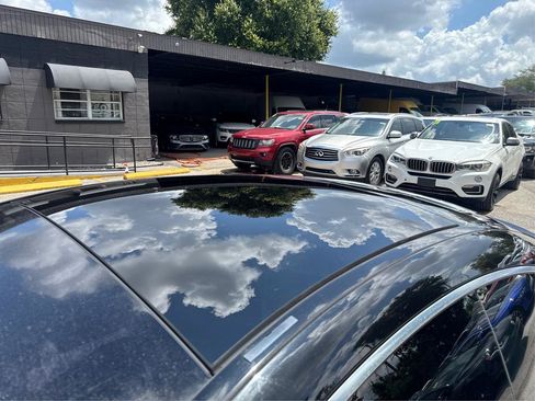 Used 2018 Mercedes-Benz C 300 4MATIC Coupe image 10