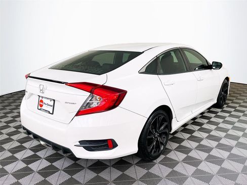 Used 2019 Honda Civic Sport image 9