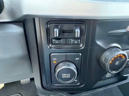 New 2026 Ford F350 XLT w/ FX4 Off-Road Package AWD/4WD image 27