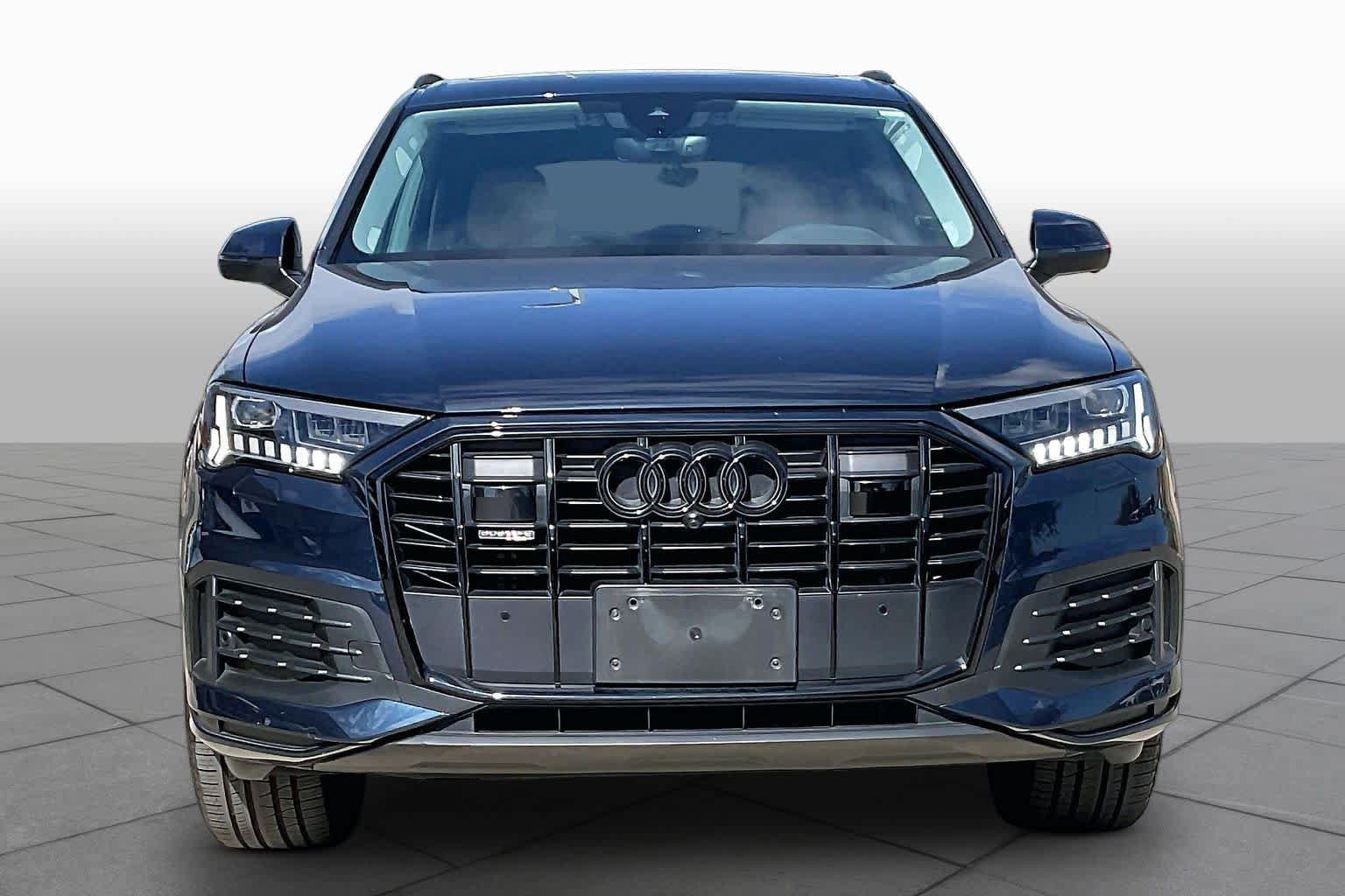 Used 2023 Audi Q7 2.0T Premium Plus w/ Premium Plus Package AWD/4WD image 3
