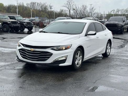 Used 2023 Chevrolet Malibu LT image 7