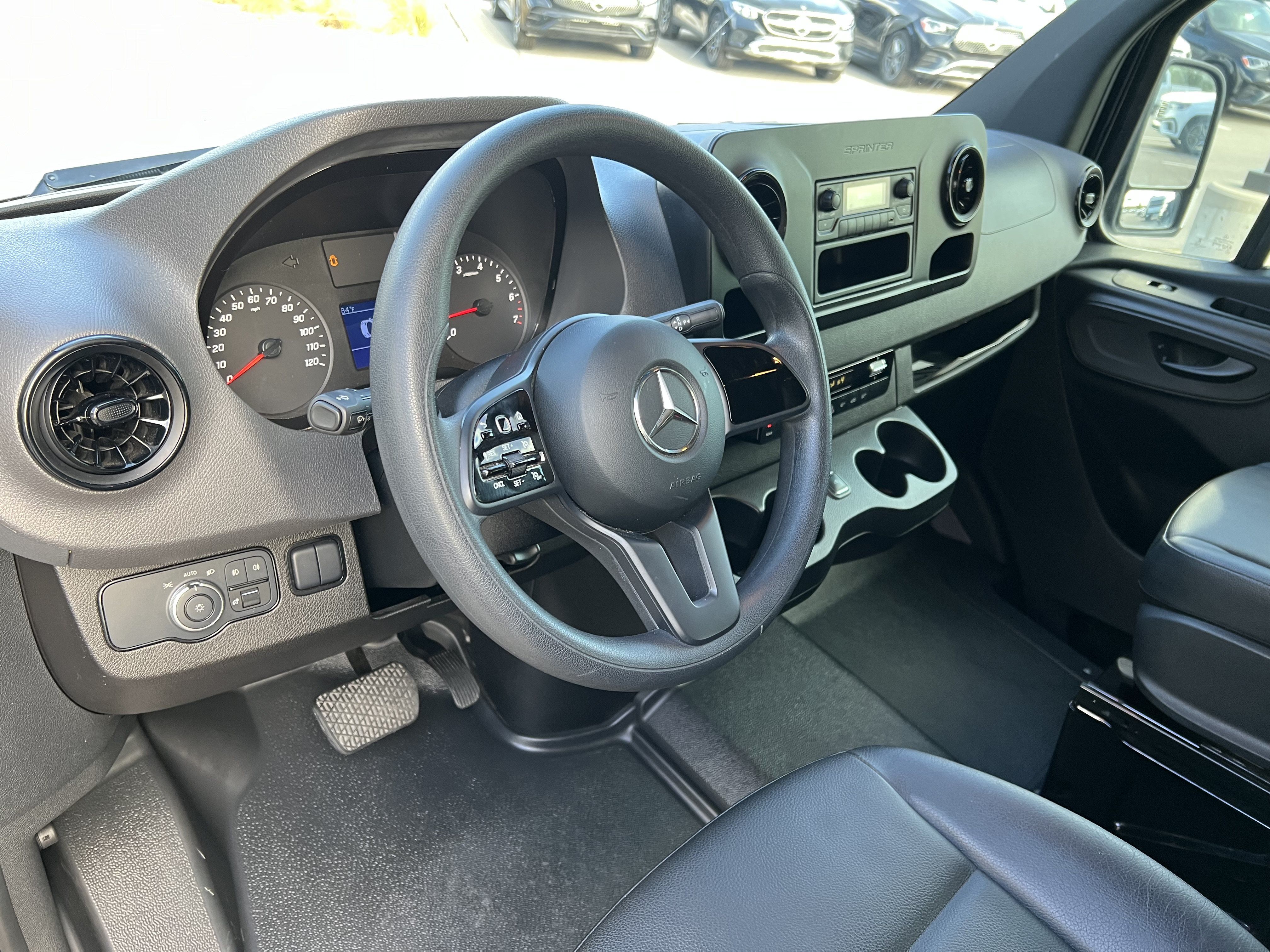 Used 2023 Mercedes-Benz Sprinter 2500 image 16