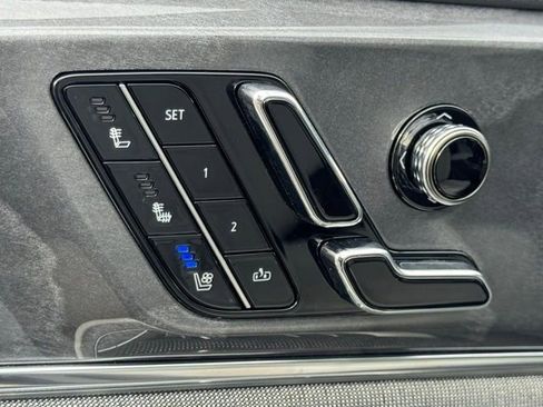 New 2025 Cadillac Escalade IQ Luxury 1 image 17