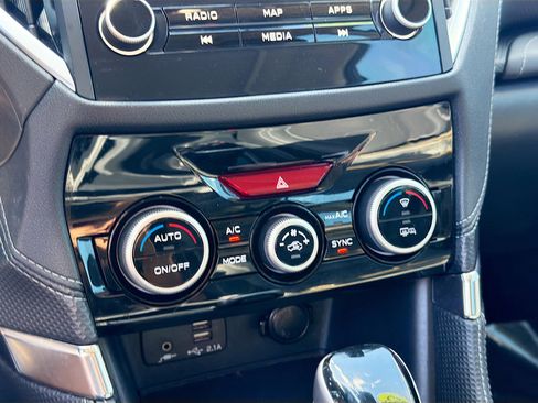 Used 2023 Subaru Forester Touring image 31