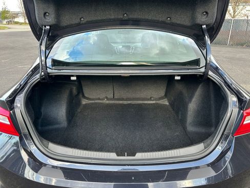 Used 2023 Chevrolet Malibu LT image 24