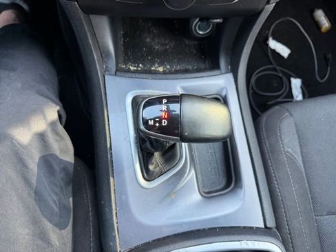 Used 2020 Dodge Charger SXT image 12