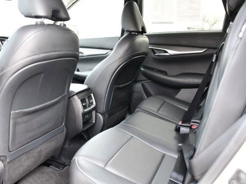 Used 2022 INFINITI QX50 Luxe image 17