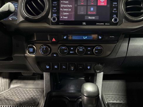 Used 2023 Toyota Tacoma TRD Off-Road w/ TRD Premium Off Road Package AWD/4WD image 22